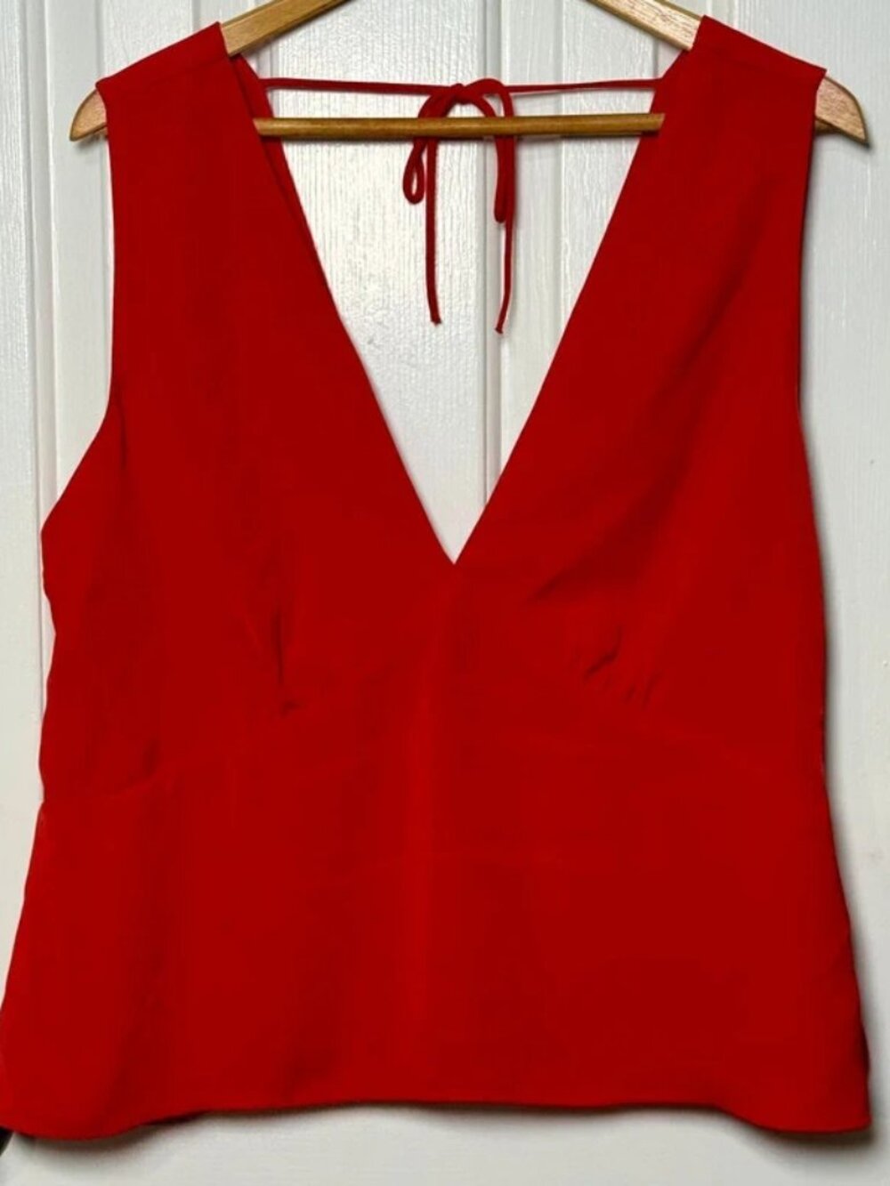 Abercrombie & Fitch Top Red Deep V-Neck Back Tie Sleeveless XL